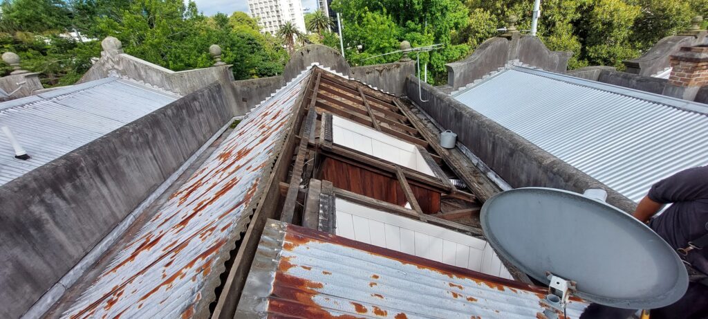 roof leak repair auckland